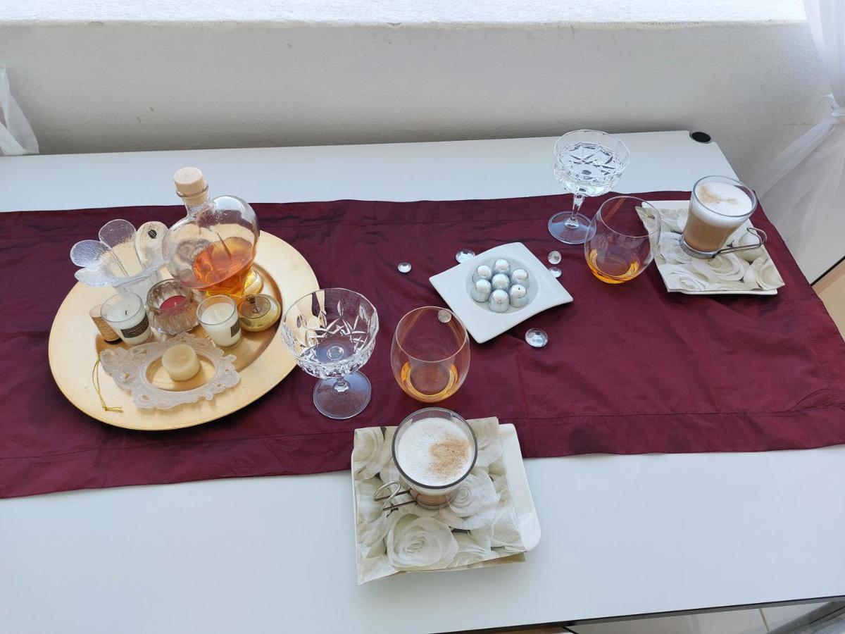 רוביני Family Apartment Villa Zrnka S Besplatnim Parkingom מראה חיצוני תמונה