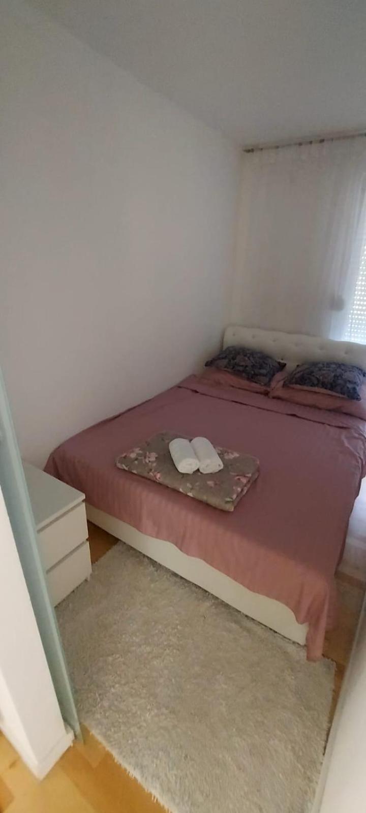 רוביני Family Apartment Villa Zrnka S Besplatnim Parkingom מראה חיצוני תמונה