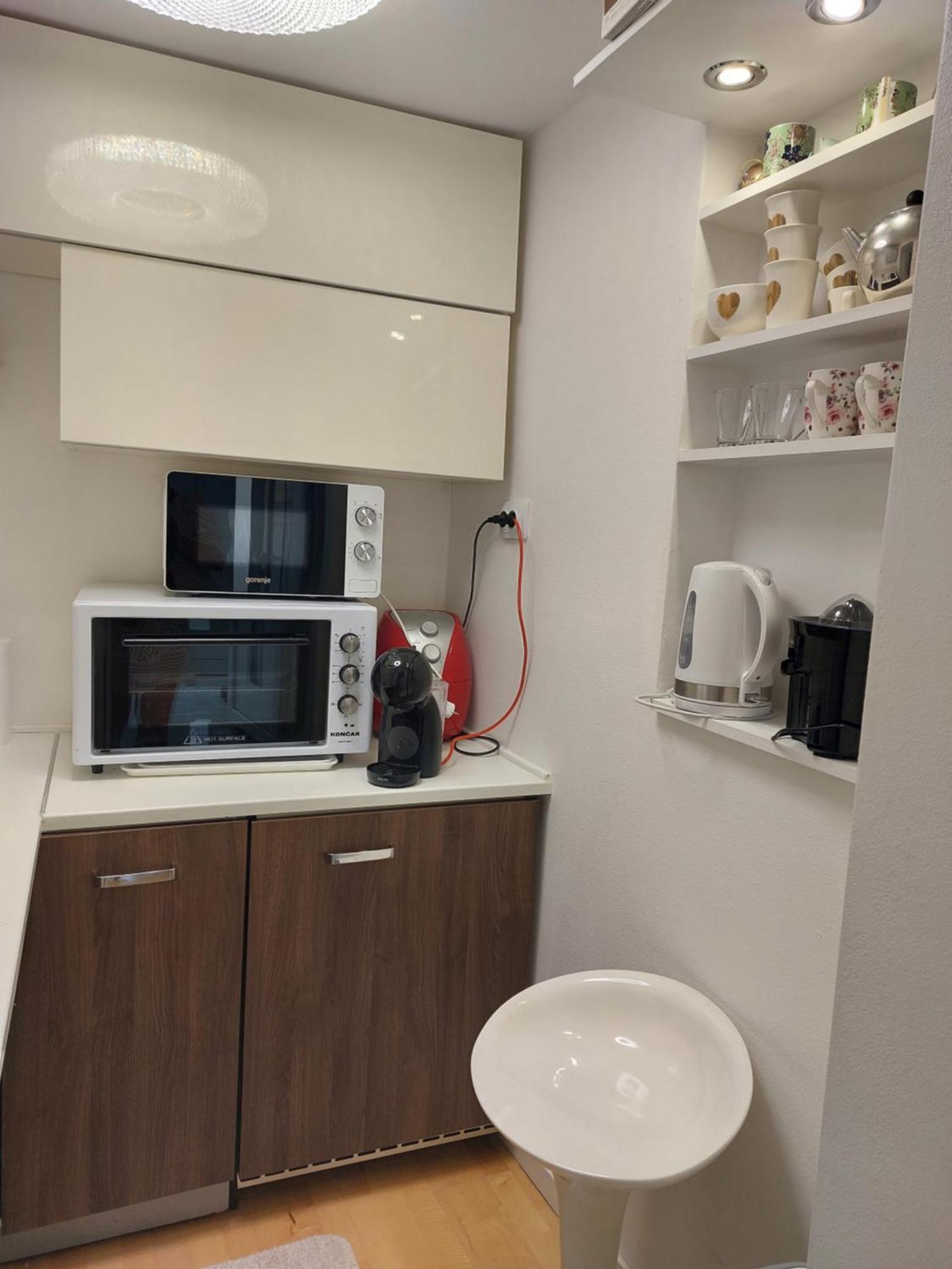 רוביני Family Apartment Villa Zrnka S Besplatnim Parkingom מראה חיצוני תמונה